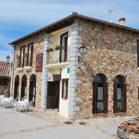 Posada La Fragua Gandullas ภายนอก รูปภาพ