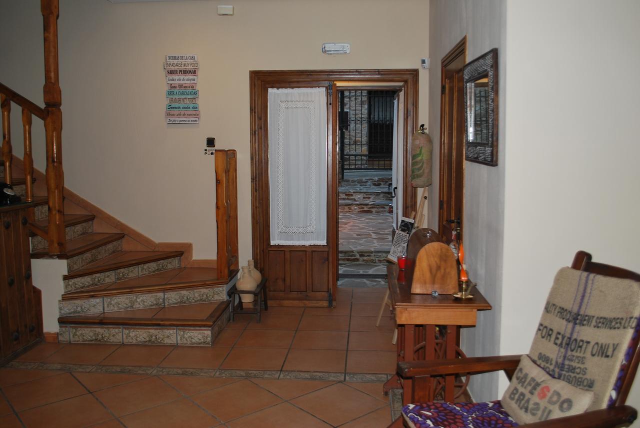 Posada La Fragua Gandullas ภายนอก รูปภาพ